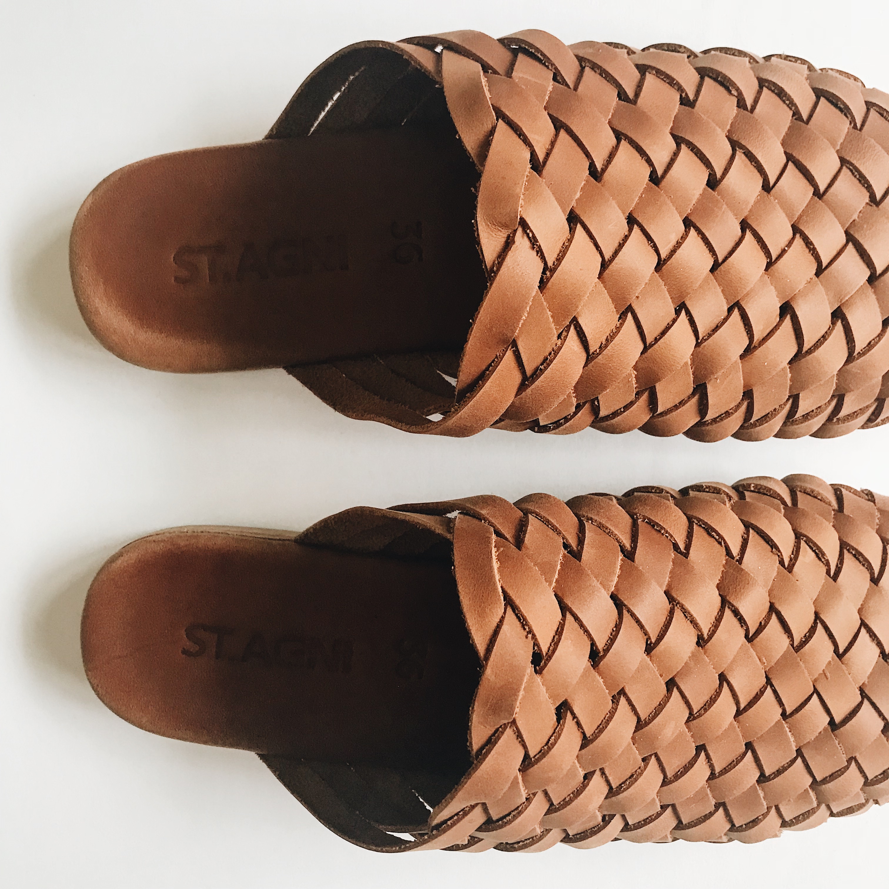 st agni woven mules